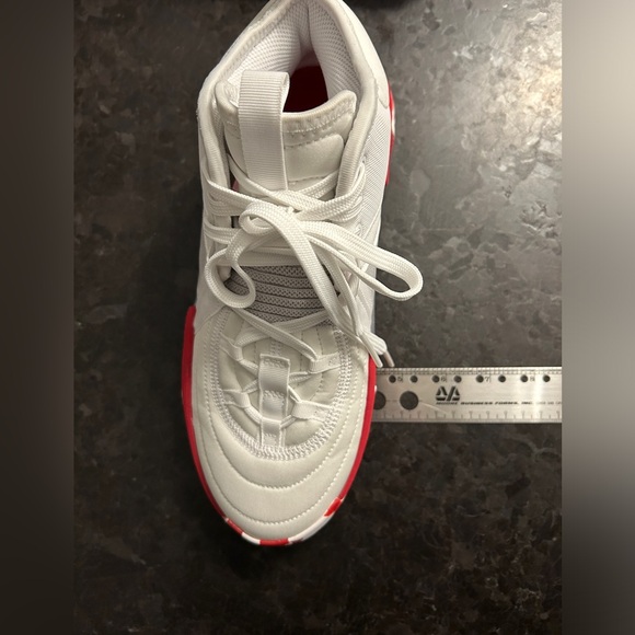 NWT Adidas Exhibit Select Mid Women’s 7.5 Basketball Shoes - Picture 10 of 15